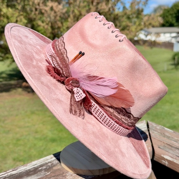 Hand Burned Sunflower Hat with Wood Grain Design, Arrow Suede Fedora - Picture 2 of 2